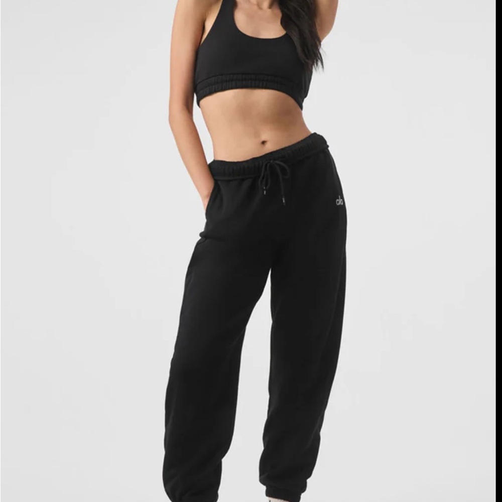Black Alo Yoga Sweatpants